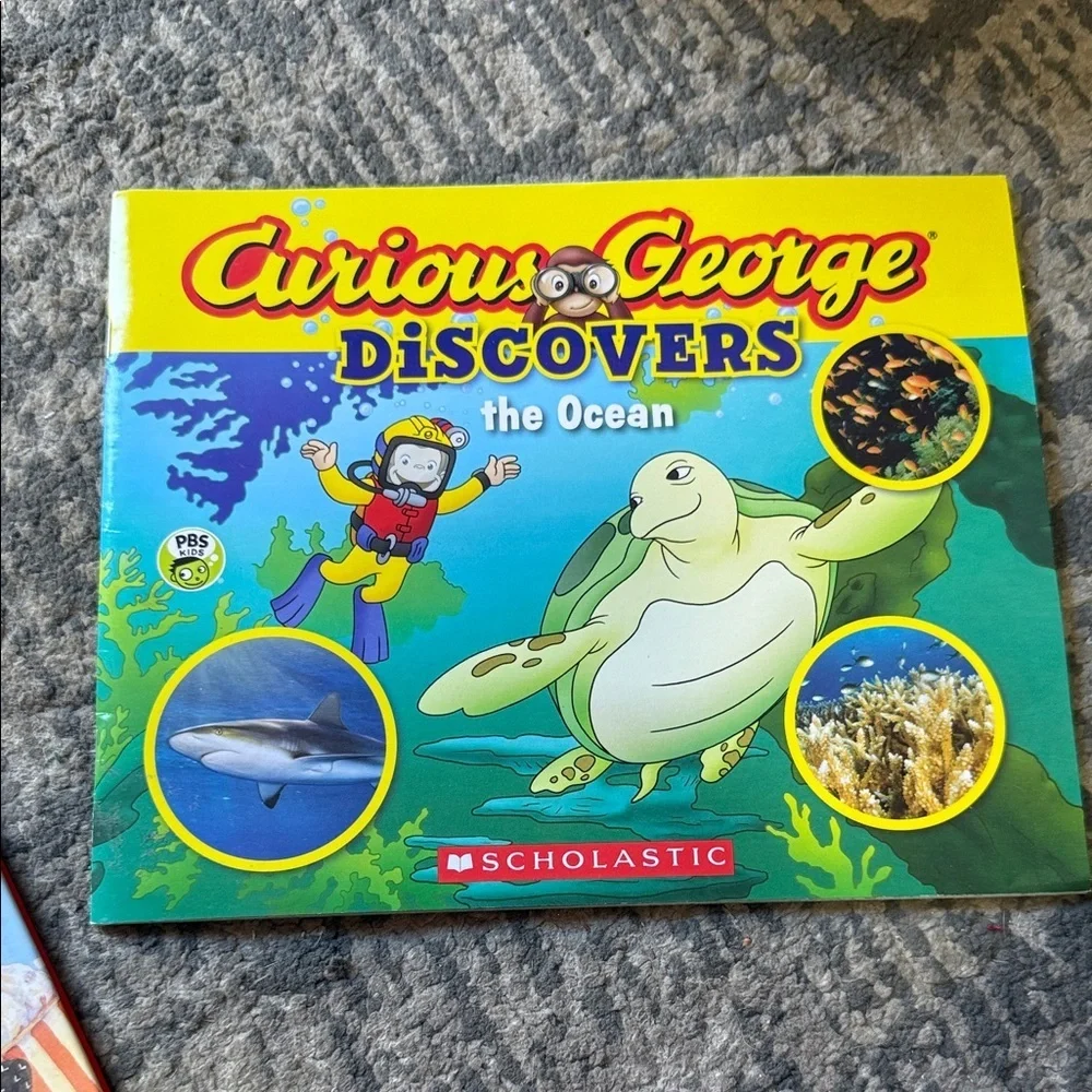 Curious George Discovers: The Ocean by Scholastic - Bright Yellow & Teal Cover